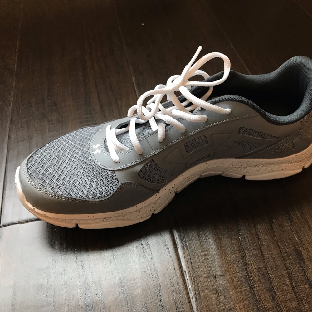 Under Armour Micro Engage